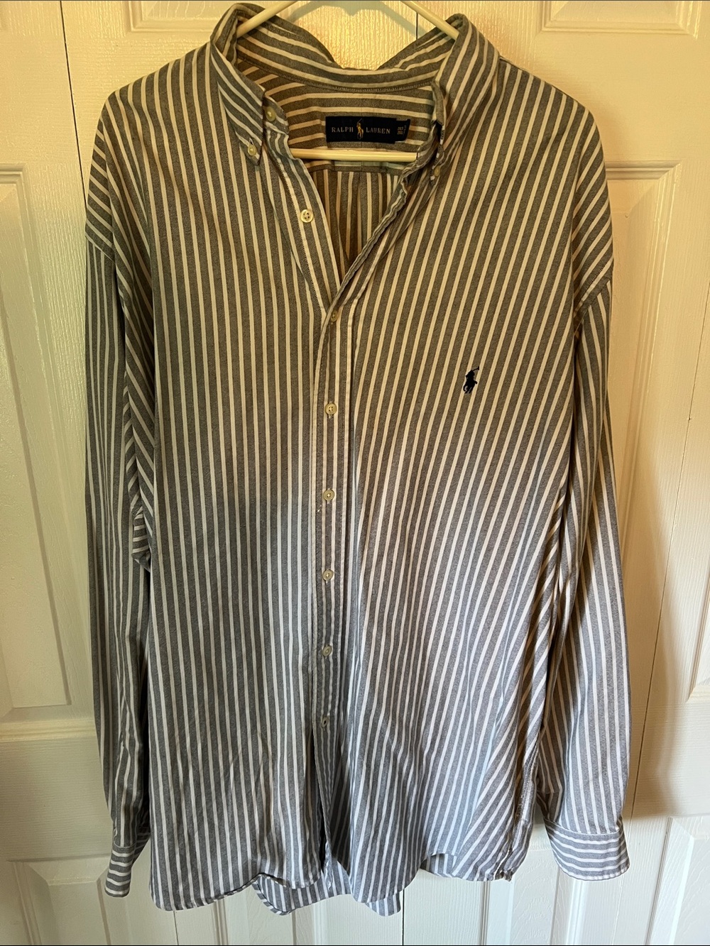 Ralph Lauren Men’s Gray and White Vertical Stripe Button-Down Shirt